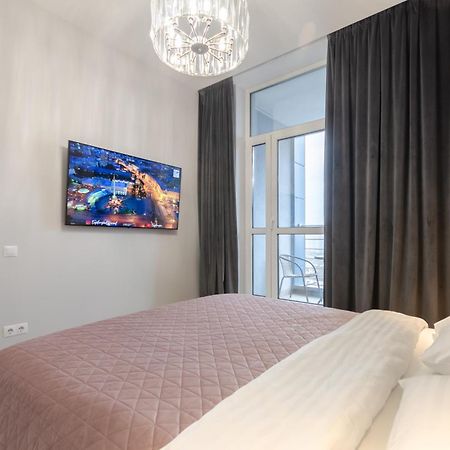 Petrovdom Apartments 267-373 In Rc Central Park, 7 John Mccain Street เคียฟ ภายนอก รูปภาพ