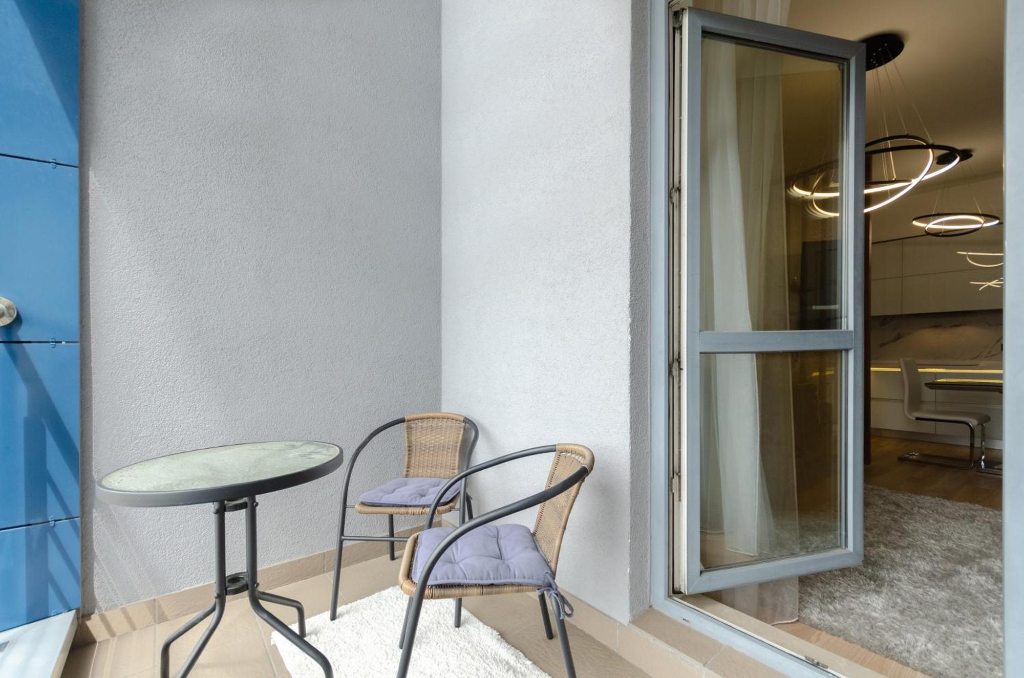 Petrovdom Apartments 267-373 In Rc Central Park, 7 John Mccain Street เคียฟ ภายนอก รูปภาพ