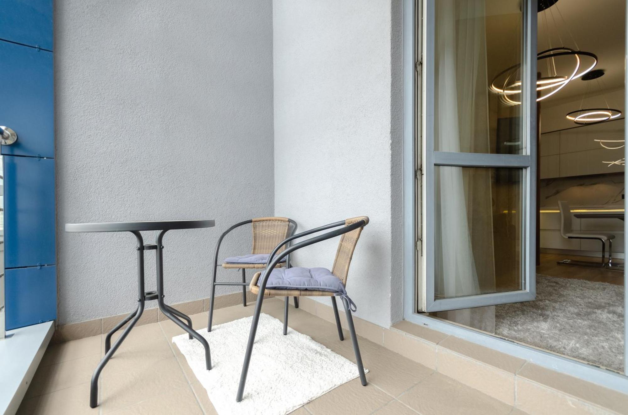 Petrovdom Apartments 267-373 In Rc Central Park, 7 John Mccain Street เคียฟ ภายนอก รูปภาพ