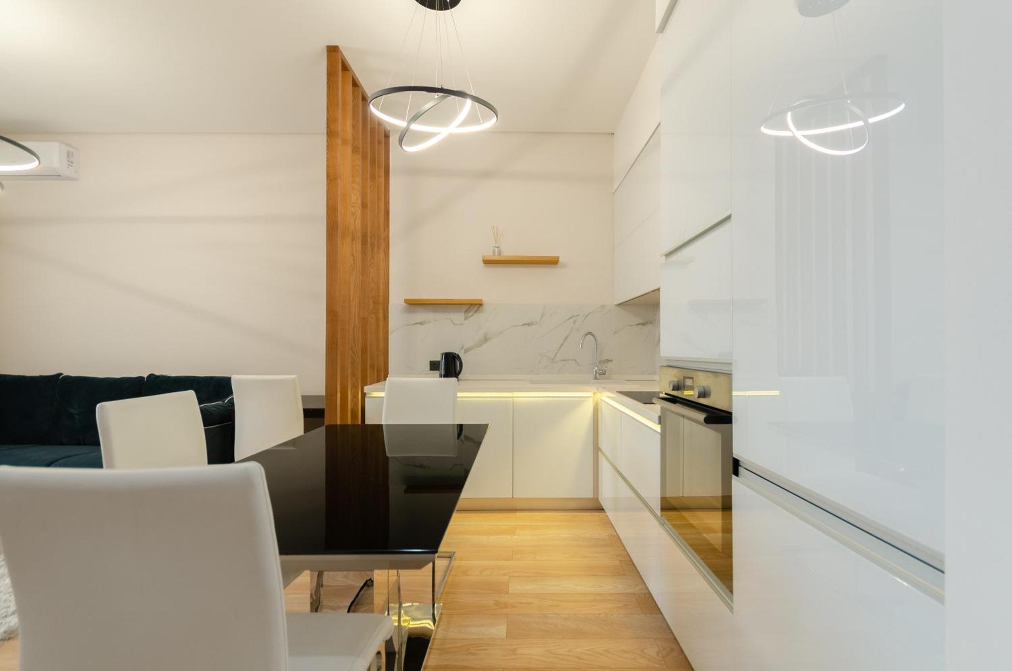 Petrovdom Apartments 267-373 In Rc Central Park, 7 John Mccain Street เคียฟ ภายนอก รูปภาพ