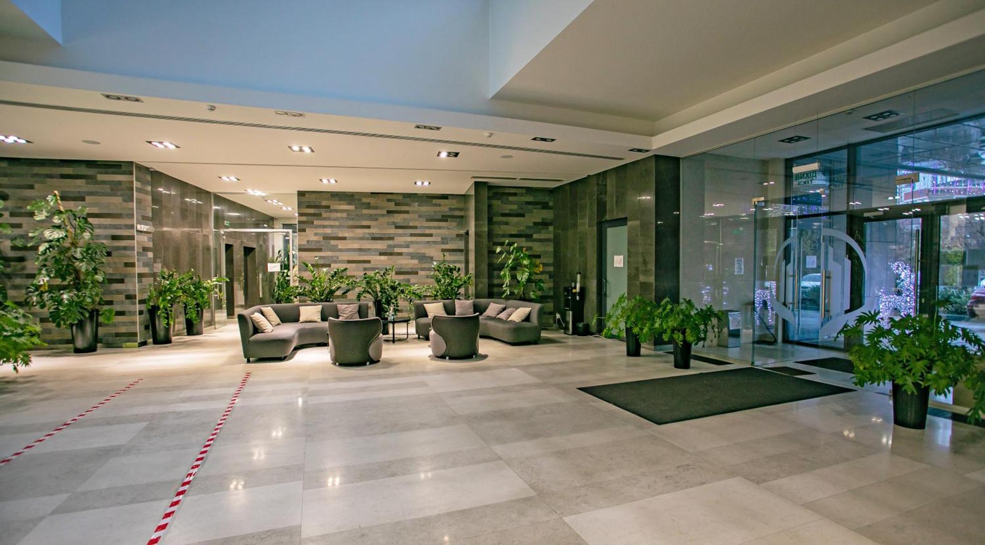 Petrovdom Apartments 267-373 In Rc Central Park, 7 John Mccain Street เคียฟ ภายนอก รูปภาพ