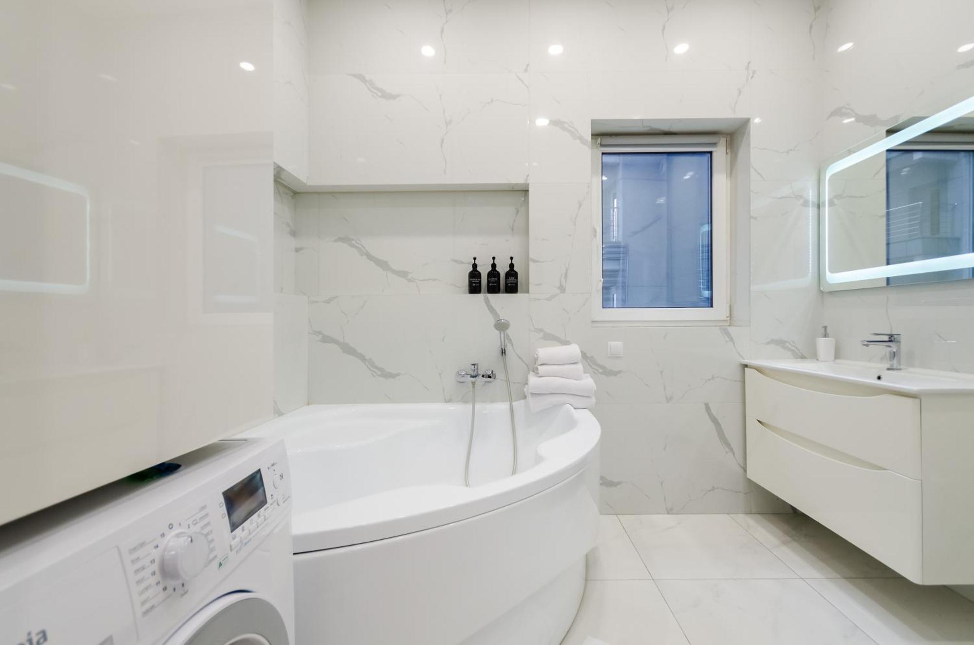 Petrovdom Apartments 267-373 In Rc Central Park, 7 John Mccain Street เคียฟ ภายนอก รูปภาพ