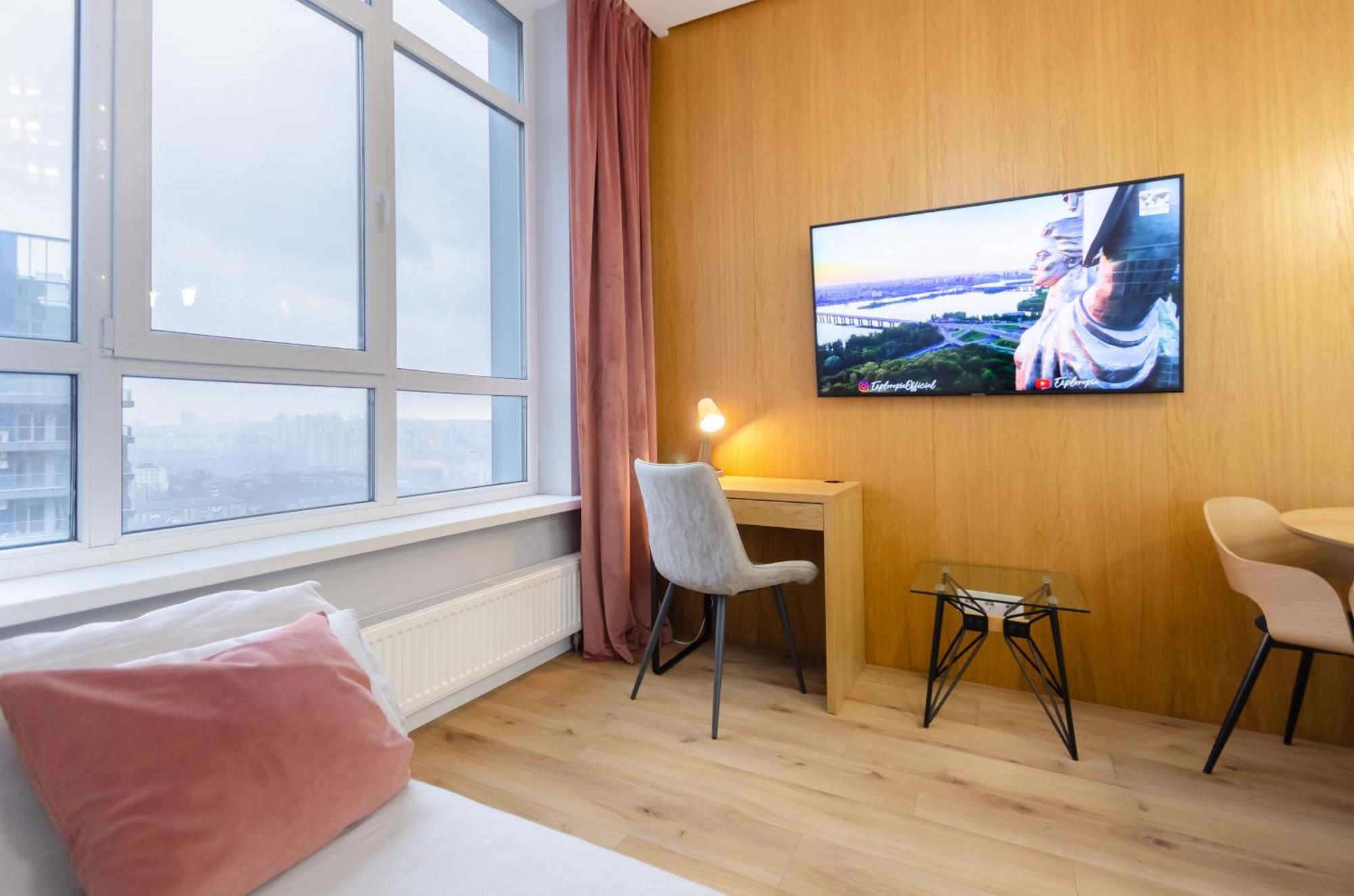 Petrovdom Apartments 267-373 In Rc Central Park, 7 John Mccain Street เคียฟ ภายนอก รูปภาพ